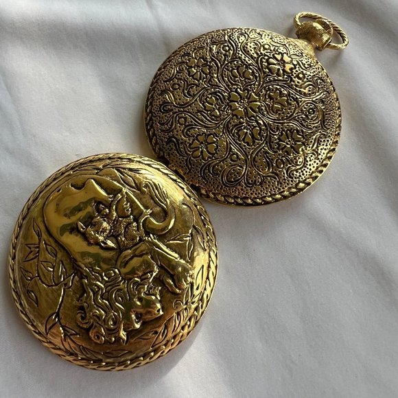 Vintage Max Factor Gold Tone Lion Beauty Mirror Compact - Picture 7 of 12